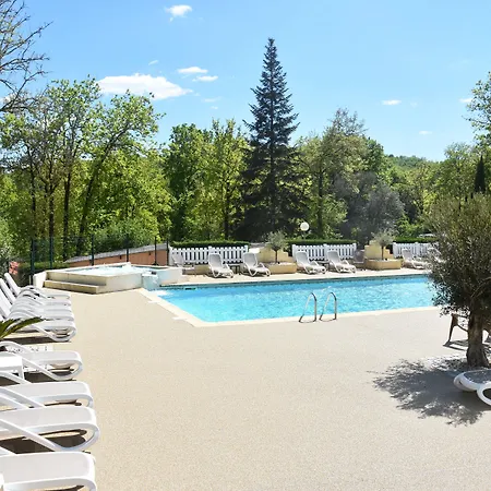 Hotel Et Village La Cheneraie Vers (Lot)