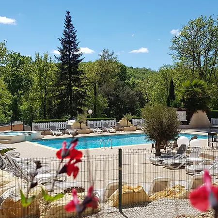 Et Village La Cheneraie 酒店 维尔