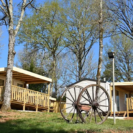 Et Village La Cheneraie 4* 维尔